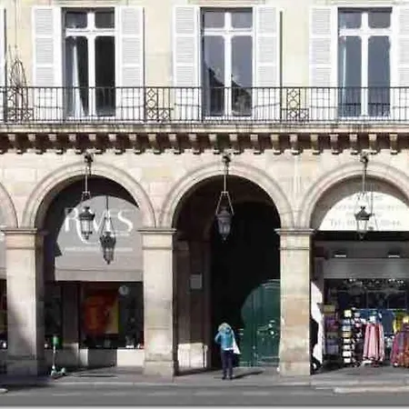 Iconic Location Only 500 Meters To The Louvre Appartamento *